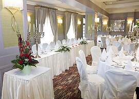 Lawlors Hotel