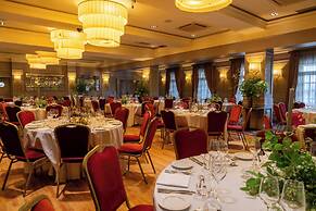 Lawlors Hotel