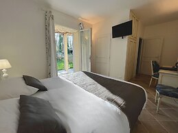 Chateau de Challanges