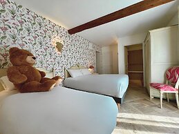 Chateau de Challanges