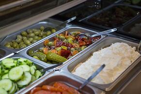 Ionian Plaza Hotel & Spa