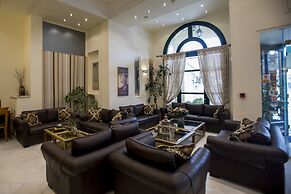 Ionian Plaza Hotel & Spa