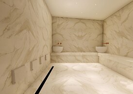 Ionian Plaza Hotel & Spa
