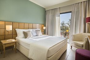 Ionian Plaza Hotel & Spa
