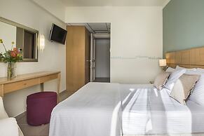 Ionian Plaza Hotel & Spa