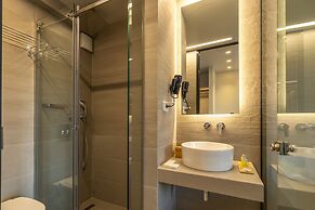 Ionian Plaza Hotel & Spa