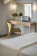 Ionian Plaza Hotel & Spa