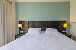 Ionian Plaza Hotel & Spa