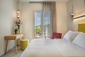 Ionian Plaza Hotel & Spa
