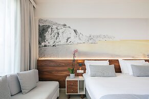 Atrium Ambiance Hotel