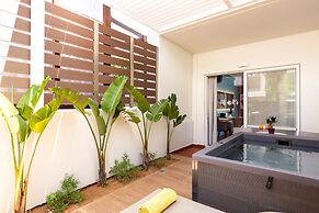 Atrium Ambiance Hotel