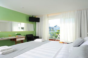 Atrium Ambiance Hotel