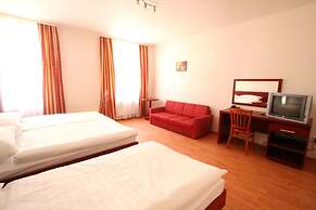 Aparthotel Susa
