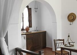 Anna Traditional Apartments