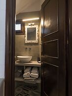Anna Traditional Apartments
