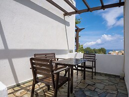 Anna Traditional Apartments