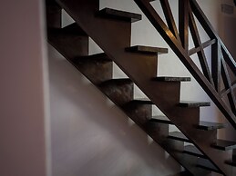 Anna Traditional Apartments