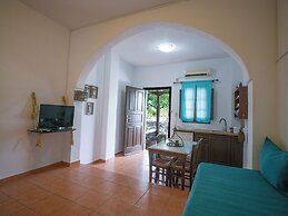 Anna Traditional Apartments