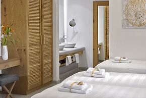 Hotel Petinos