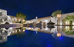 Hotel Petinos