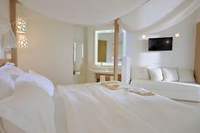 Hotel Petinos