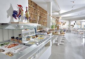 Hotel Petinos