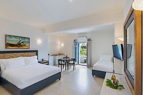 Hotel Petinos