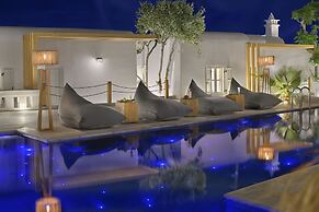 Hotel Petinos