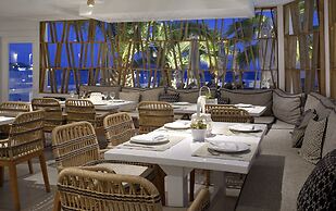 Hotel Petinos
