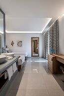 Hotel Petinos