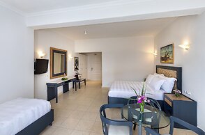 Hotel Petinos
