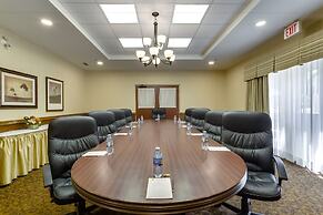Monte Carlo Inn Barrie Suites
