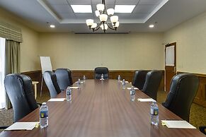 Monte Carlo Inn Barrie Suites