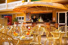 Caleta Garden