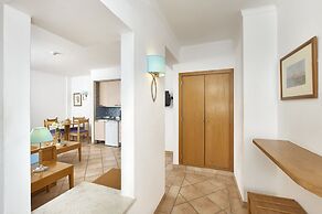 Oceanus Aparthotel