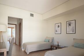 Theartemis Palace