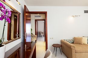 Theartemis Palace