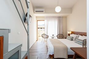 Theartemis Palace