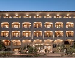 Theartemis Palace