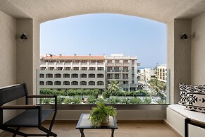 Theartemis Palace