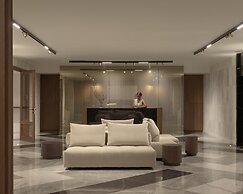 Theartemis Palace