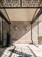 Theartemis Palace