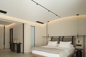Theartemis Palace