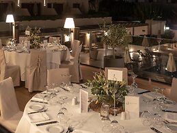 Theartemis Palace