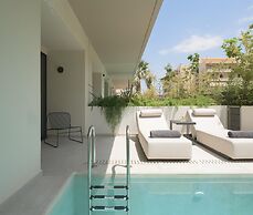 Theartemis Palace