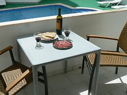 Sol a Sul Apartments