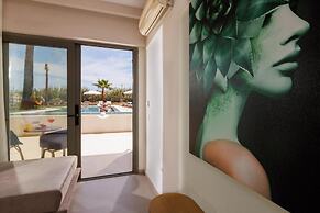 Malia Bay Beach Hotel & Bungalows