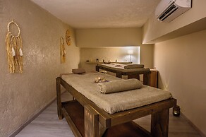 Malia Bay Beach Hotel & Bungalows