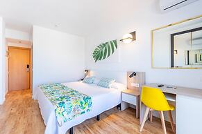 Hotel San Fermín by Dorobe