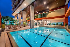 Bandara Silom Suites